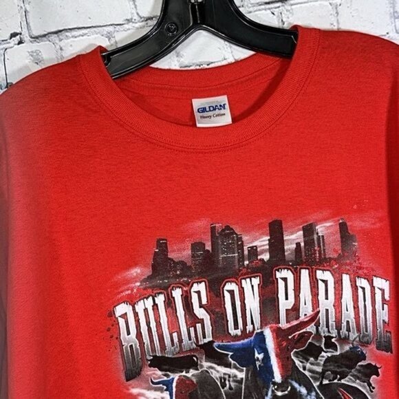 Bulls on Parade Houston Texans Red Tee size Large NWOT Gildan Preshrunk Cotton - Picture 11 of 12